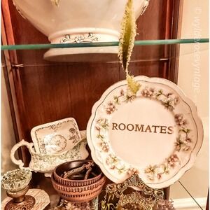 Roommates Floral Plate